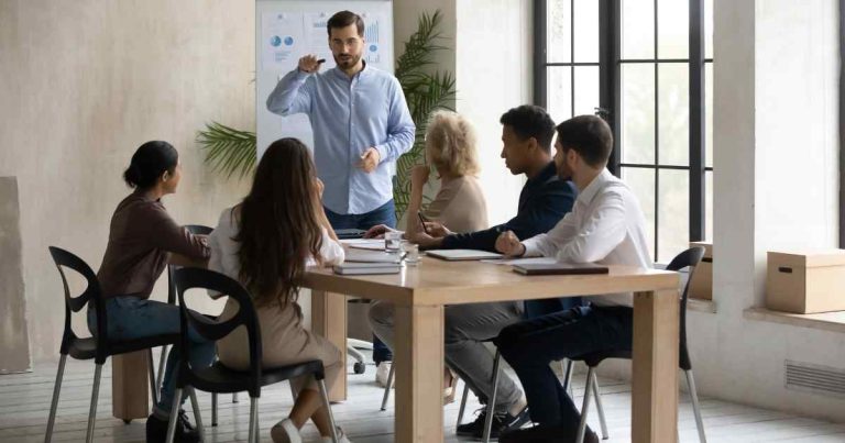 Strategi Meningkatkan Penjualan: Membuka Pintu Kesuksesan Bisnis